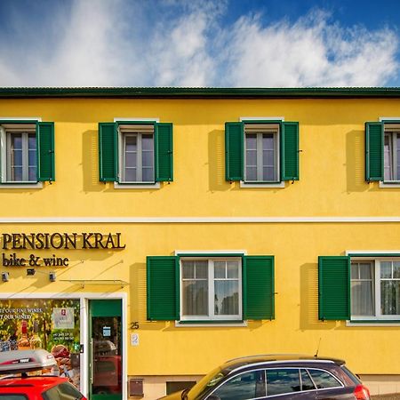 Pension Kral Rust Bagian luar foto